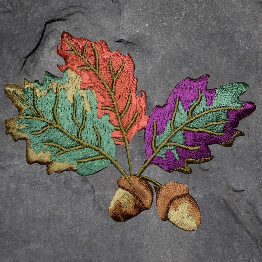 Acorn & Leaves Patch - Embroidered Autumn Fall Thanksgiving Badge (Iron On)